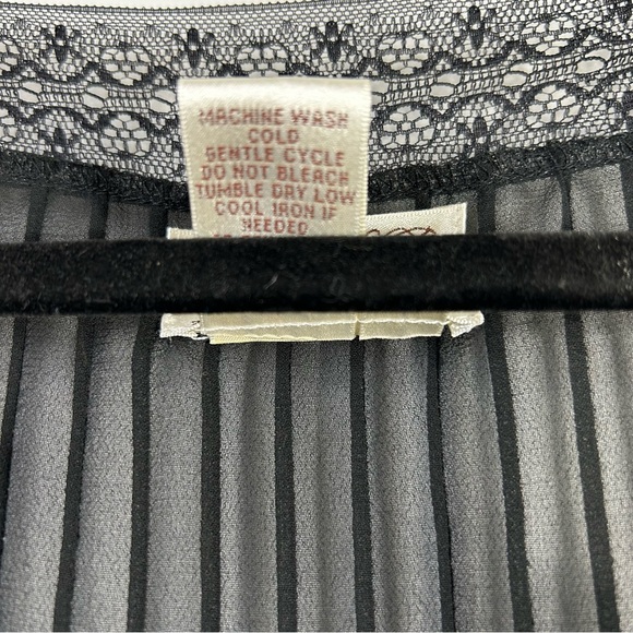 MSSP Max Studio Vintage Retro Sheer Lace Romantic Goth 90's Y2K Witchy Top Sz M - Picture 10 of 14